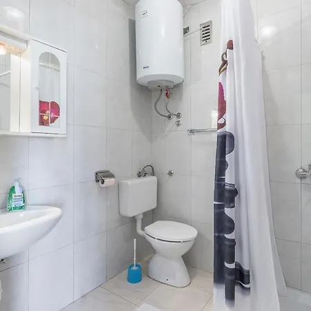 Nusha 3* Poreč